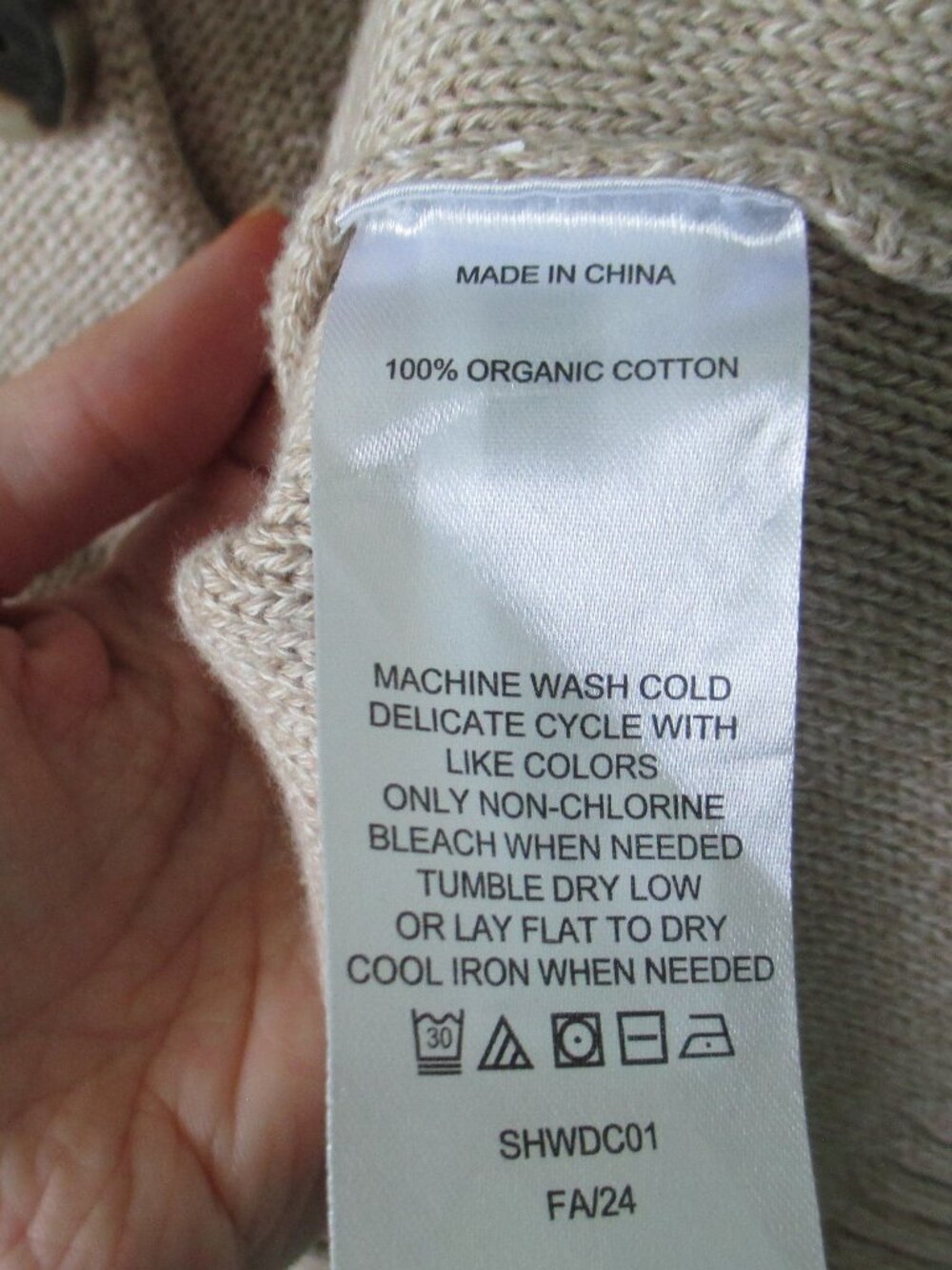 Quince 100% Organic Cotton Cropped Cardigan in Cement Marl - Picture 8 of 14